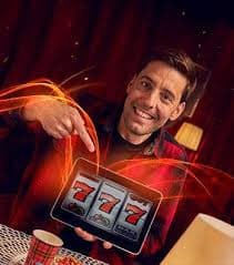 Antarmuka aplikasi neo 69 menampilkan meja live blackjack dan menu navigasi di smartphone